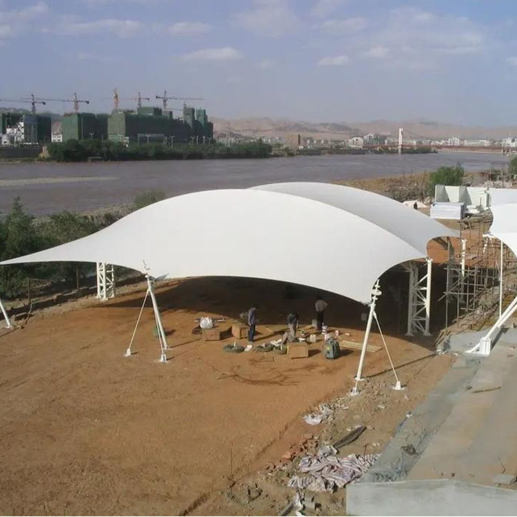 鄂尔多斯膜结构汽车棚